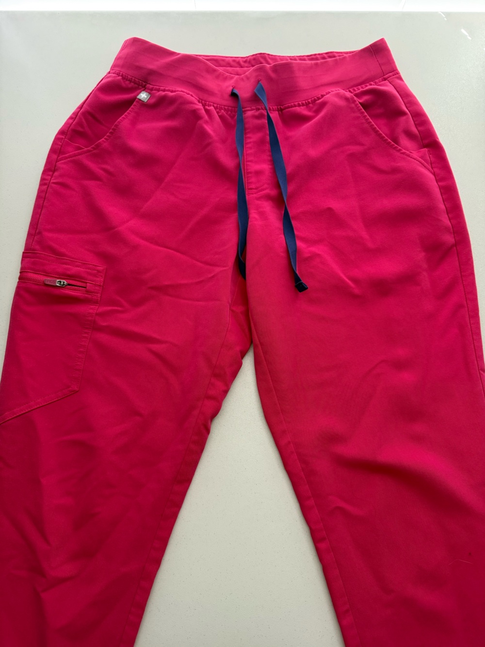 FIGS women’s SP ultra rose joggers